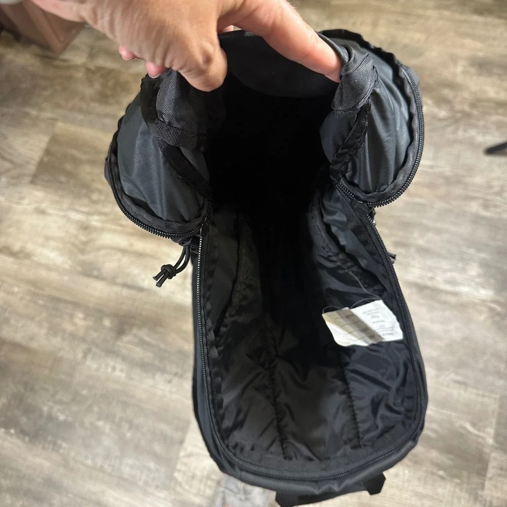 LL Bean Stowaway Daypack Black Ripstop Nylon Packable Hiking Backpack 0HWJ8